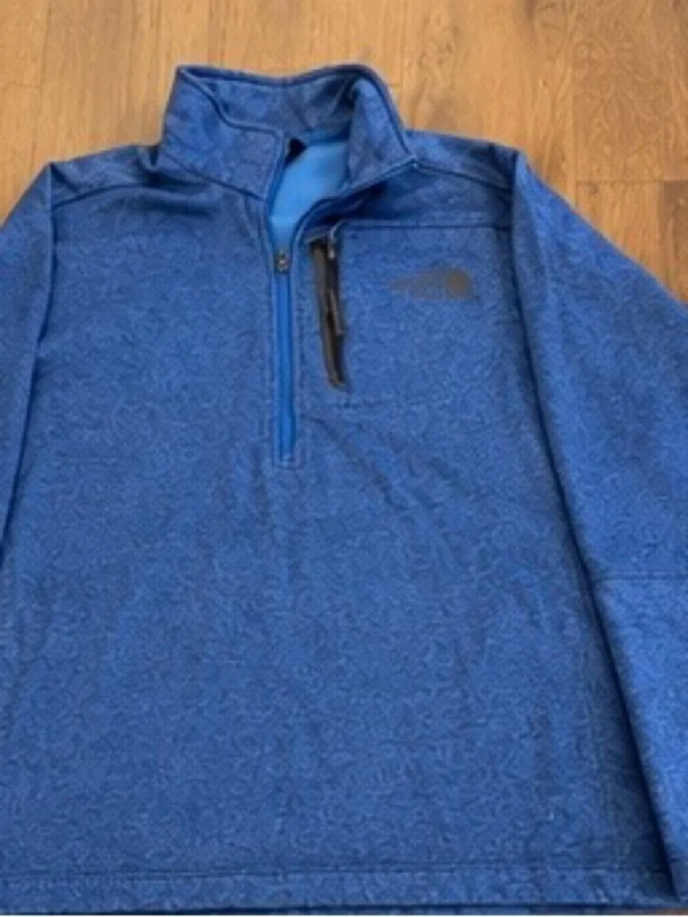 The North Face Men's Heathered Blue Quarter-Zip Pullover